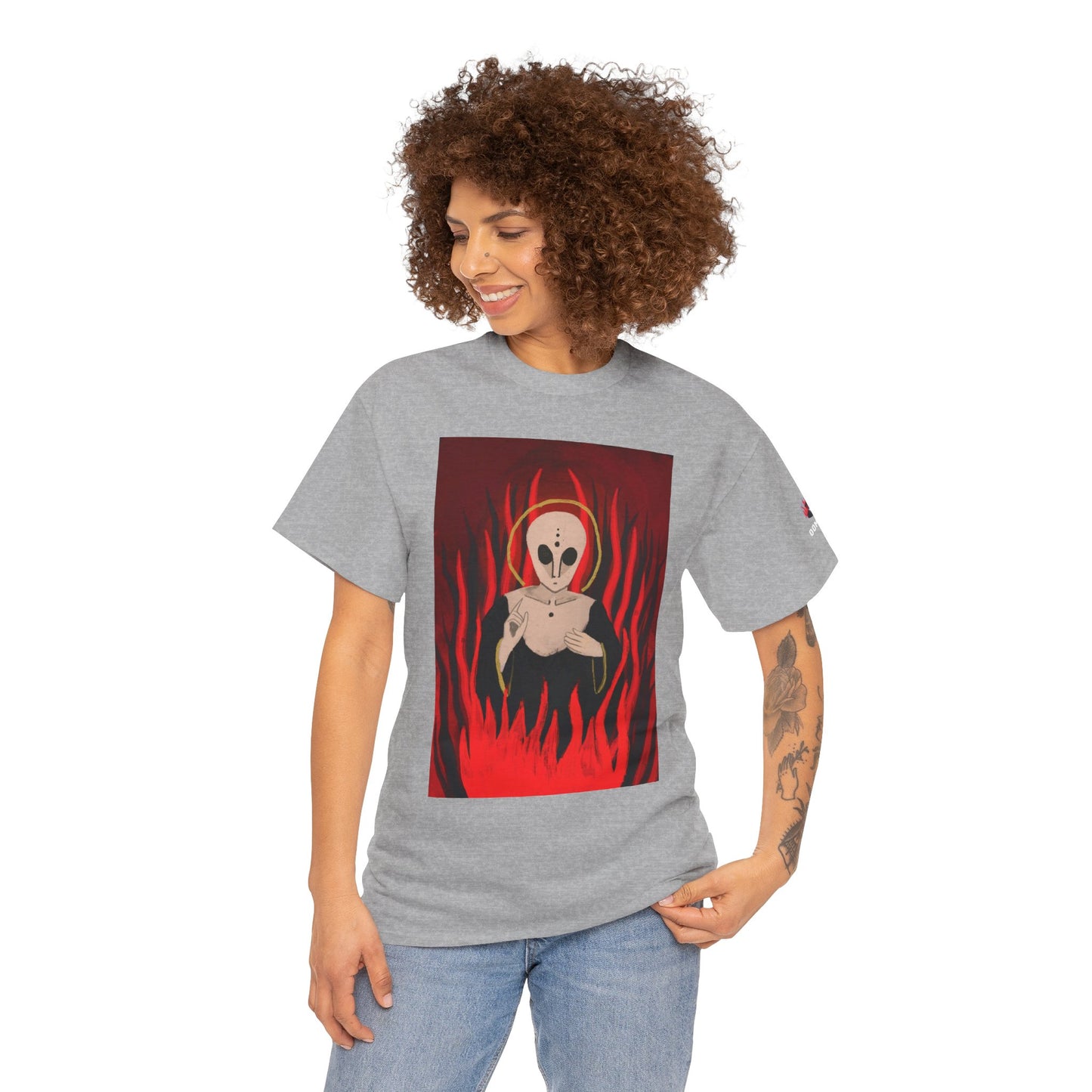 El Reino Perdido T‑Shirt — Spooky Alien Graphic Tee with Flames