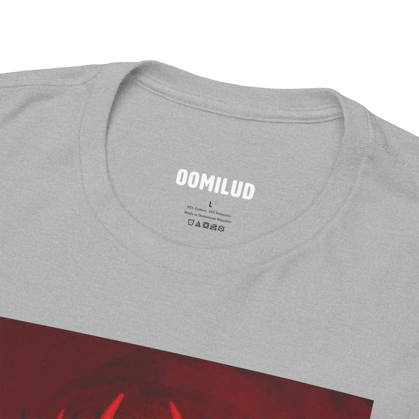 El Reino Perdido T‑Shirt — Spooky Alien Graphic Tee with Flames