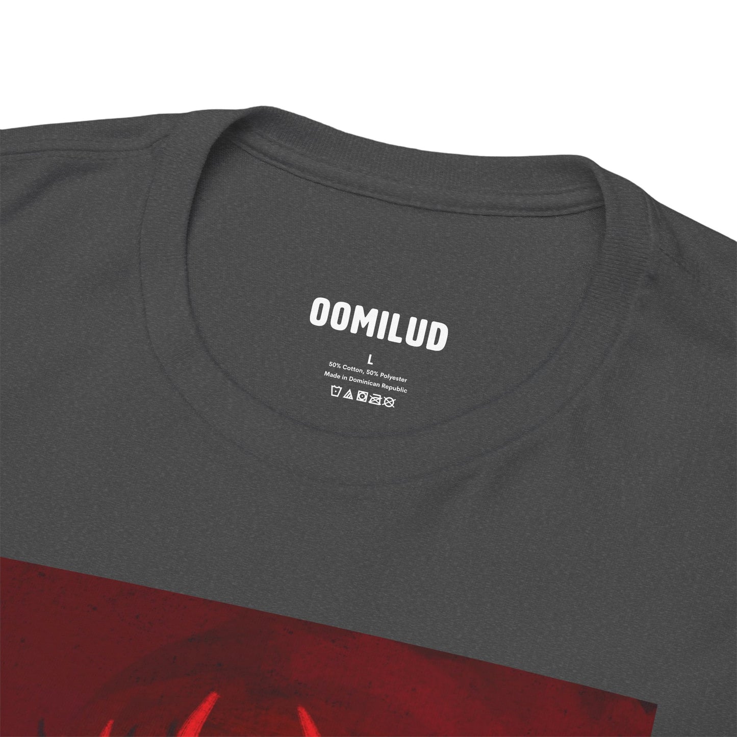 El Reino Perdido T‑Shirt — Spooky Alien Graphic Tee with Flames