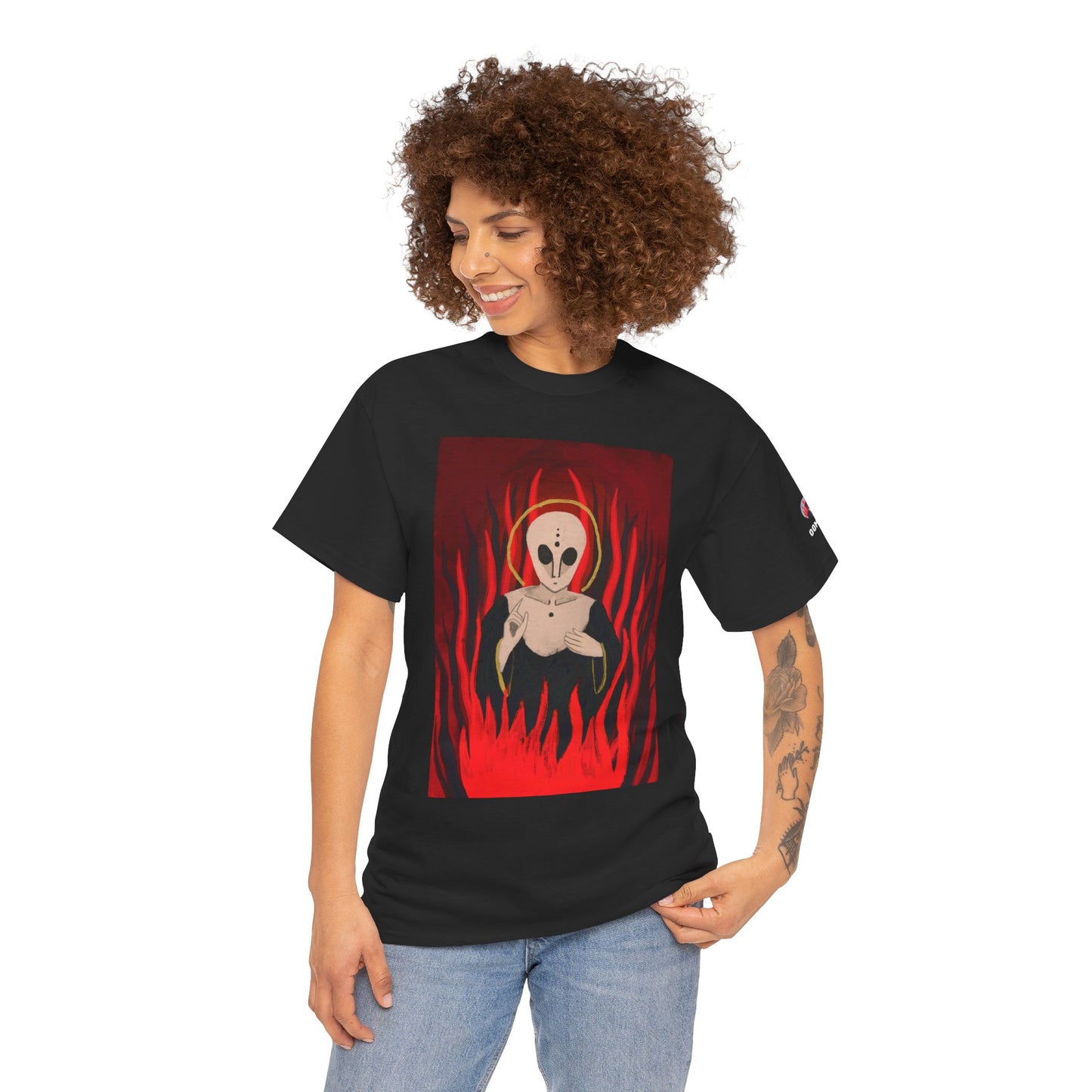 El Reino Perdido T‑Shirt — Spooky Alien Graphic Tee with Flames